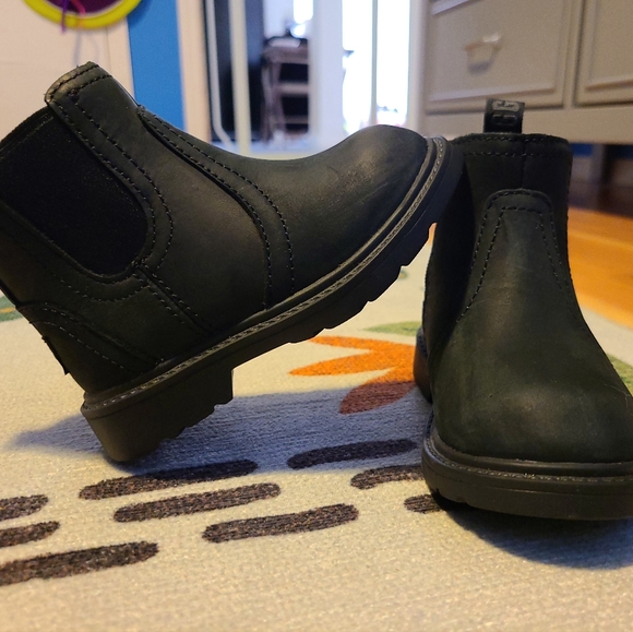 UGG Kids Boy\'s Bolden - Toddler
